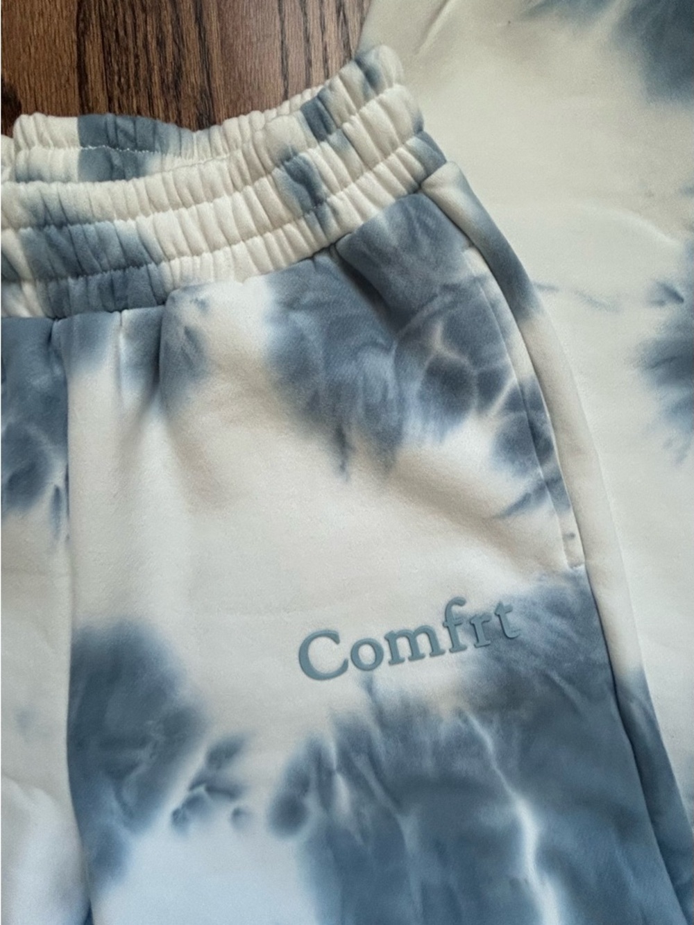 Comfrt Brand Blue Tie-Dye Hoodie & Sweatpants Set - Women's - Size Small - Picture 6 of 10